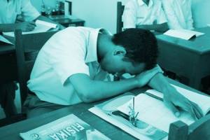 Mengapa belajar Fisika bisa tertidur..?